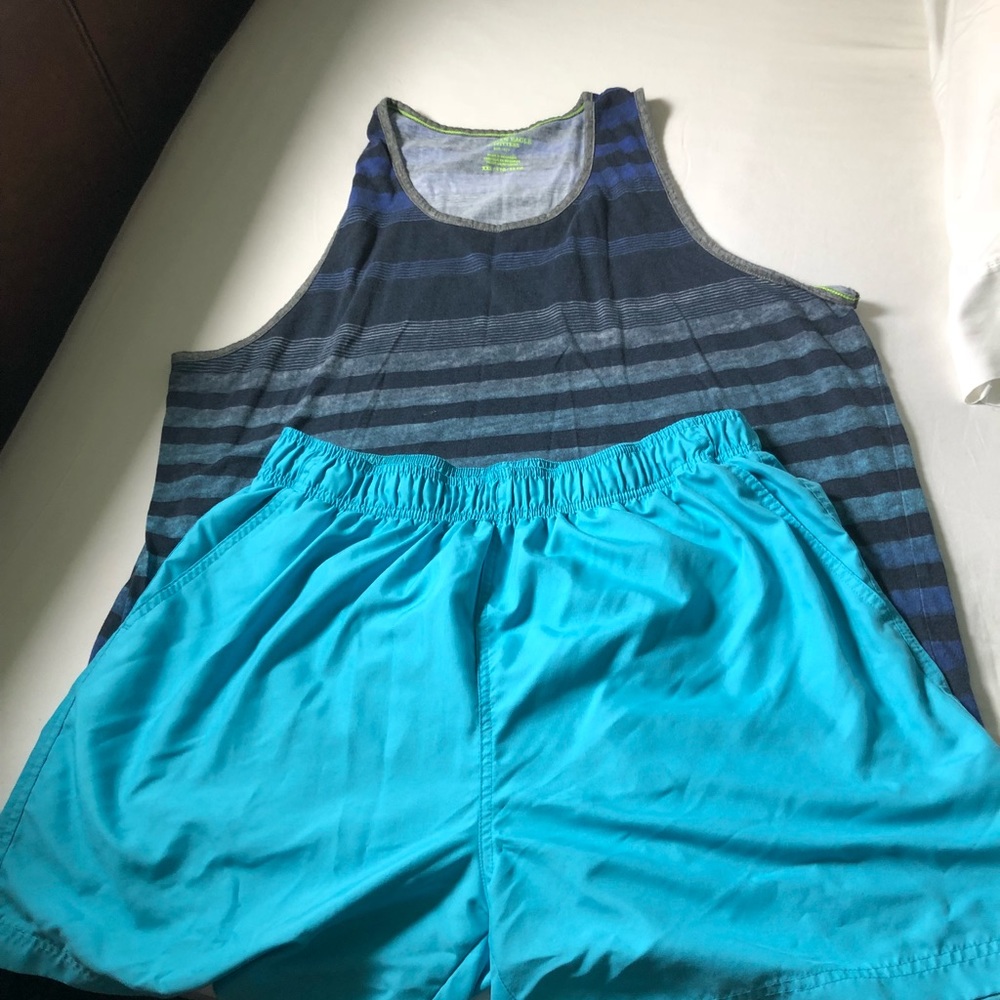 Bundle XXL AE tank with Large non AE swim trunks